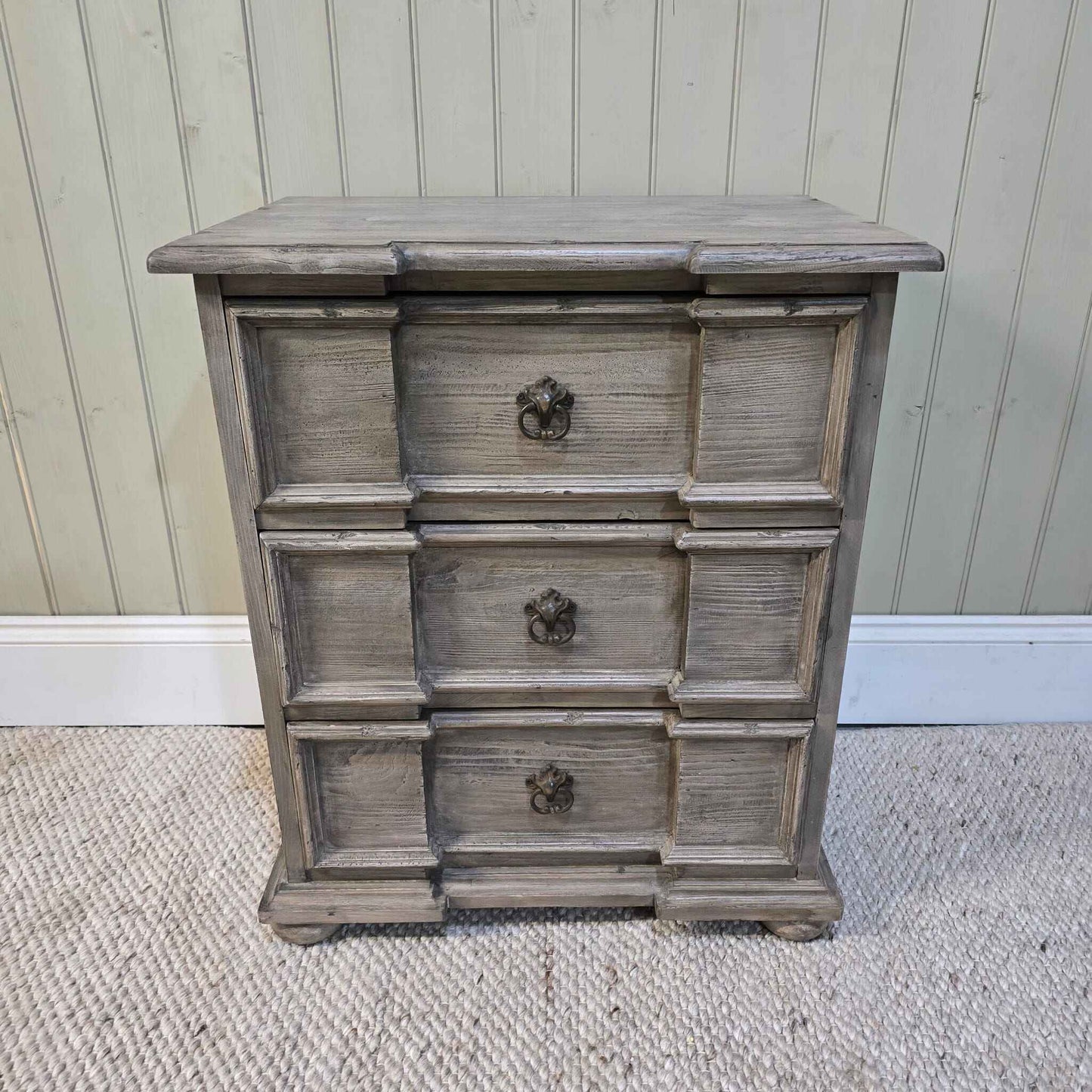 Aboyne Bedside - CLEARANCE-D