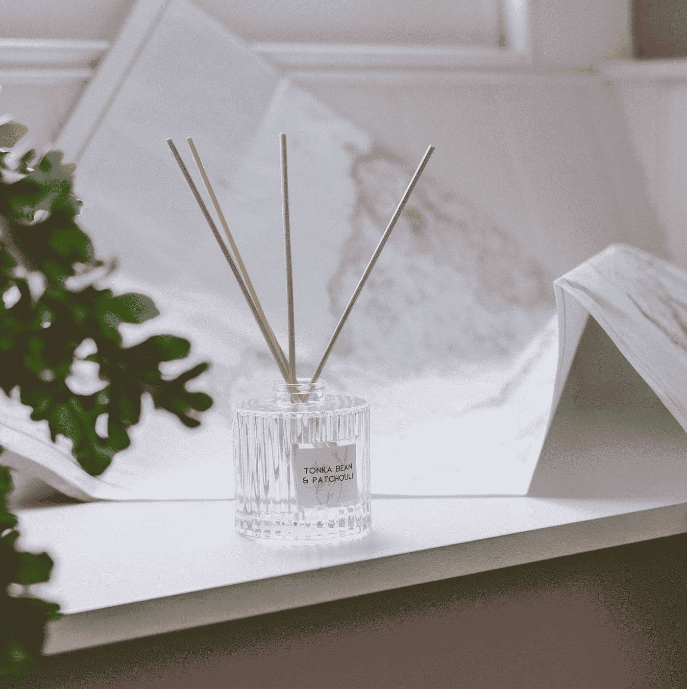 Bougie Ribbed Glass Reed Diffuser - 170ml with Gift Box - Scent Choice