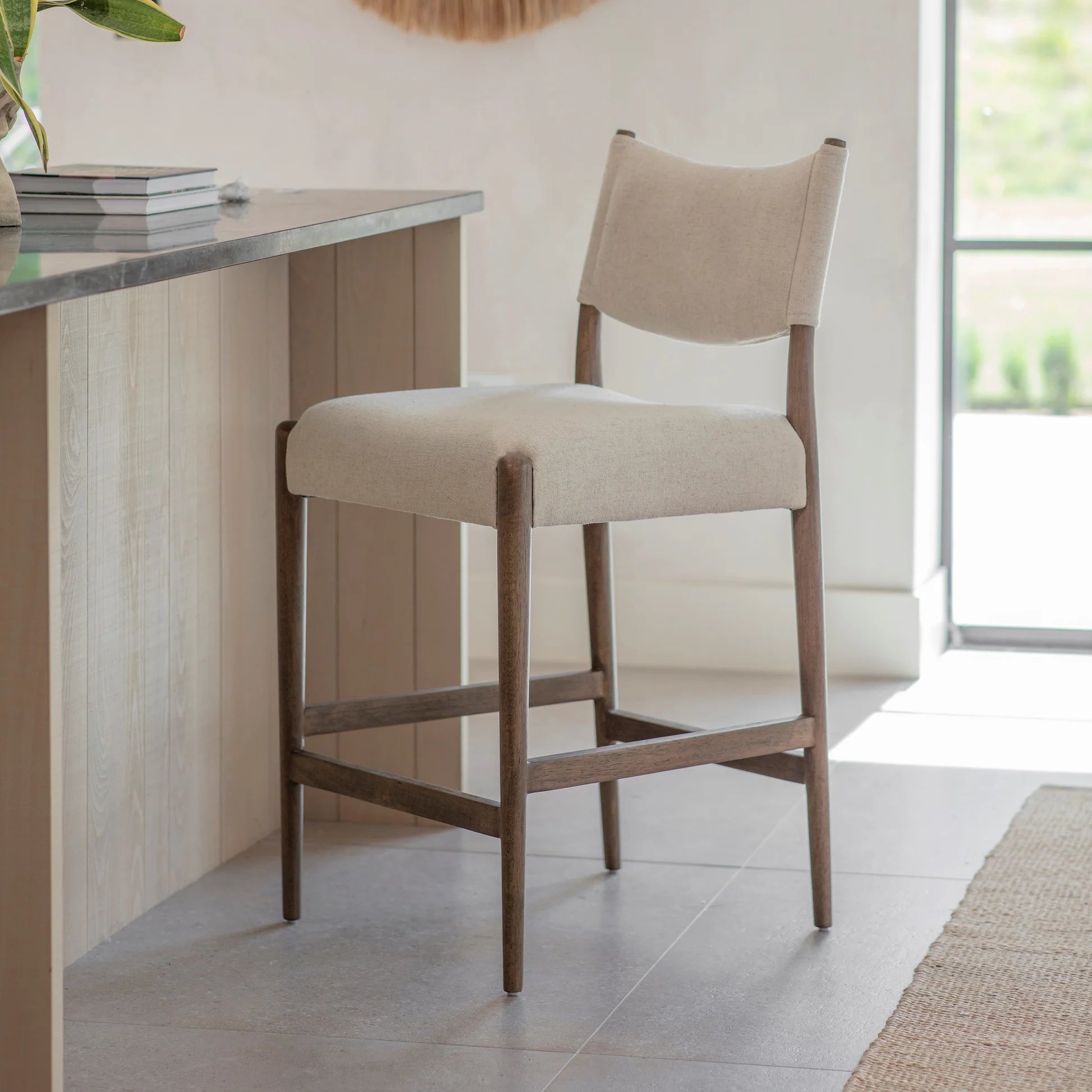 Woodside Bar Stool | Annie Mo's