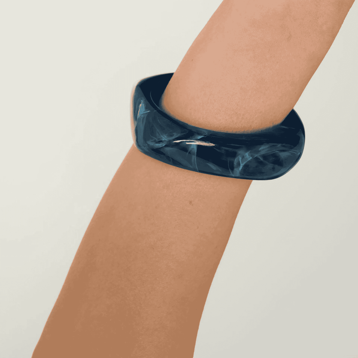 Eclipse Resin Bangle | Annie Mo's