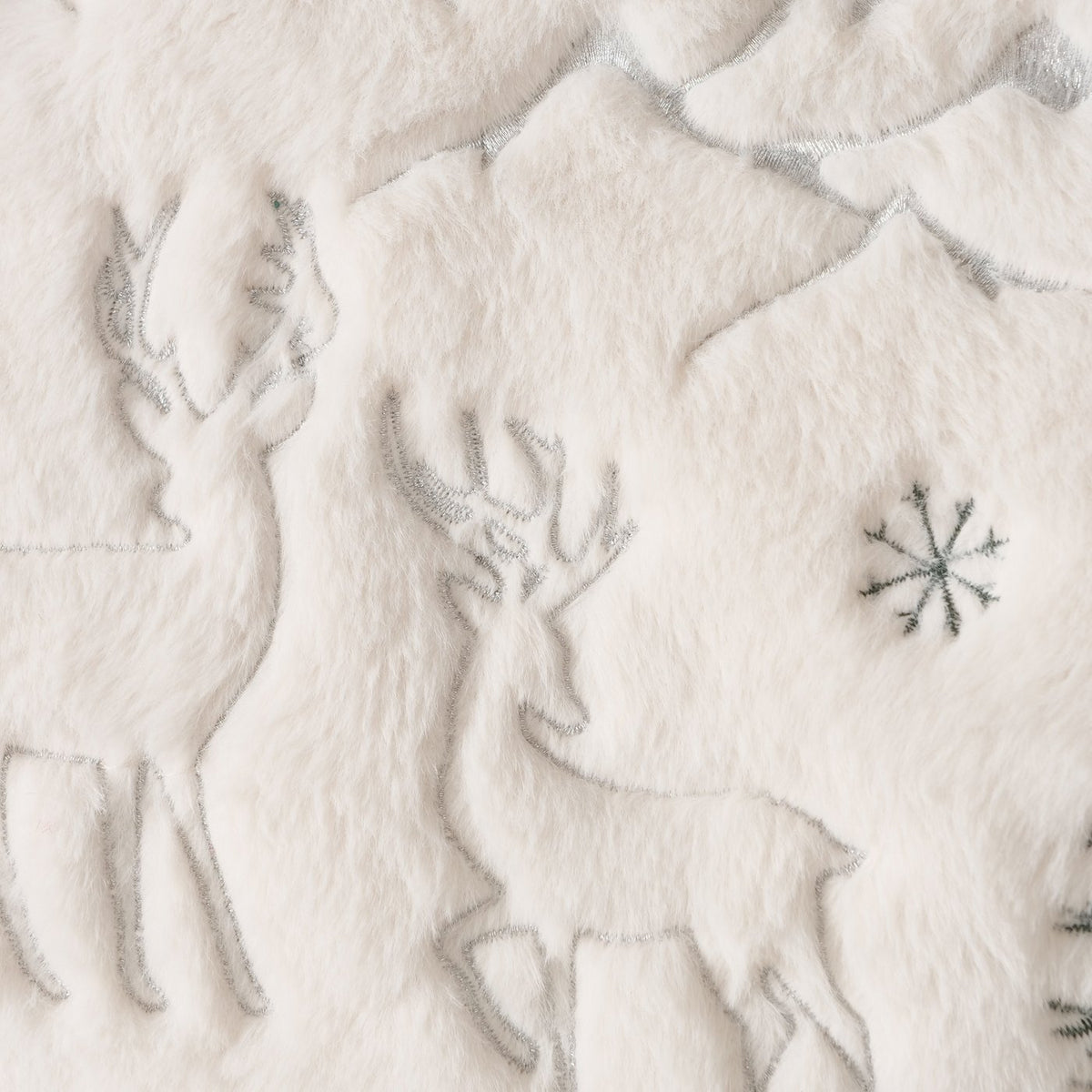 Faux Fur Winter Scene Christmas Cushion 50cm-B