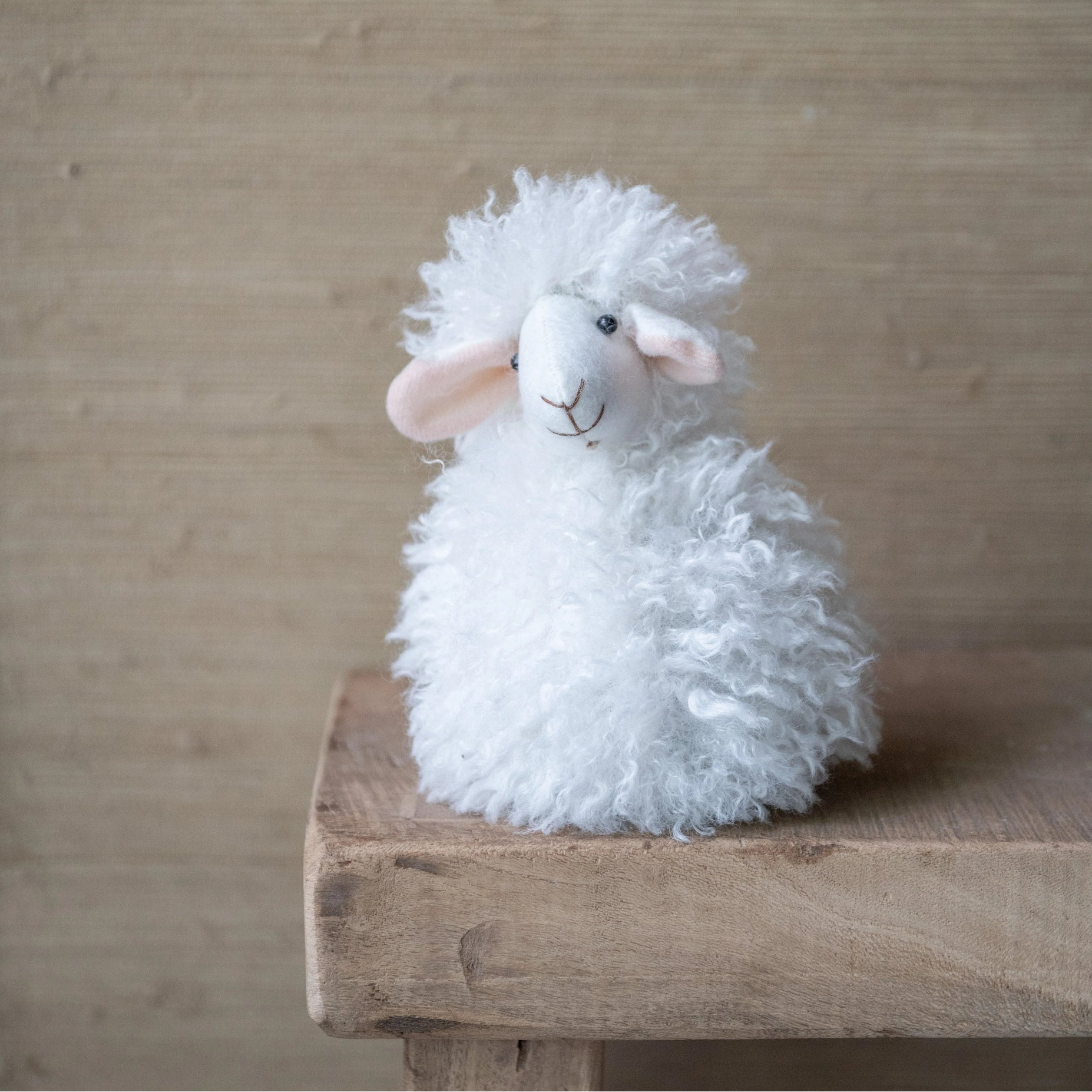 Fluffy Lamb Mix of Two 15cm | Annie Mo's E
