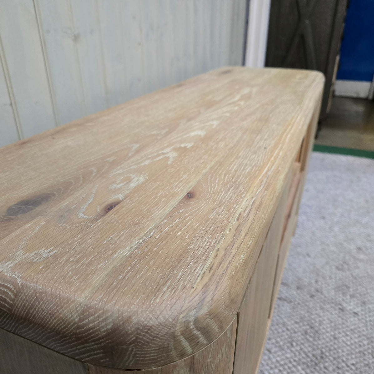 Flynn TV Unit 7