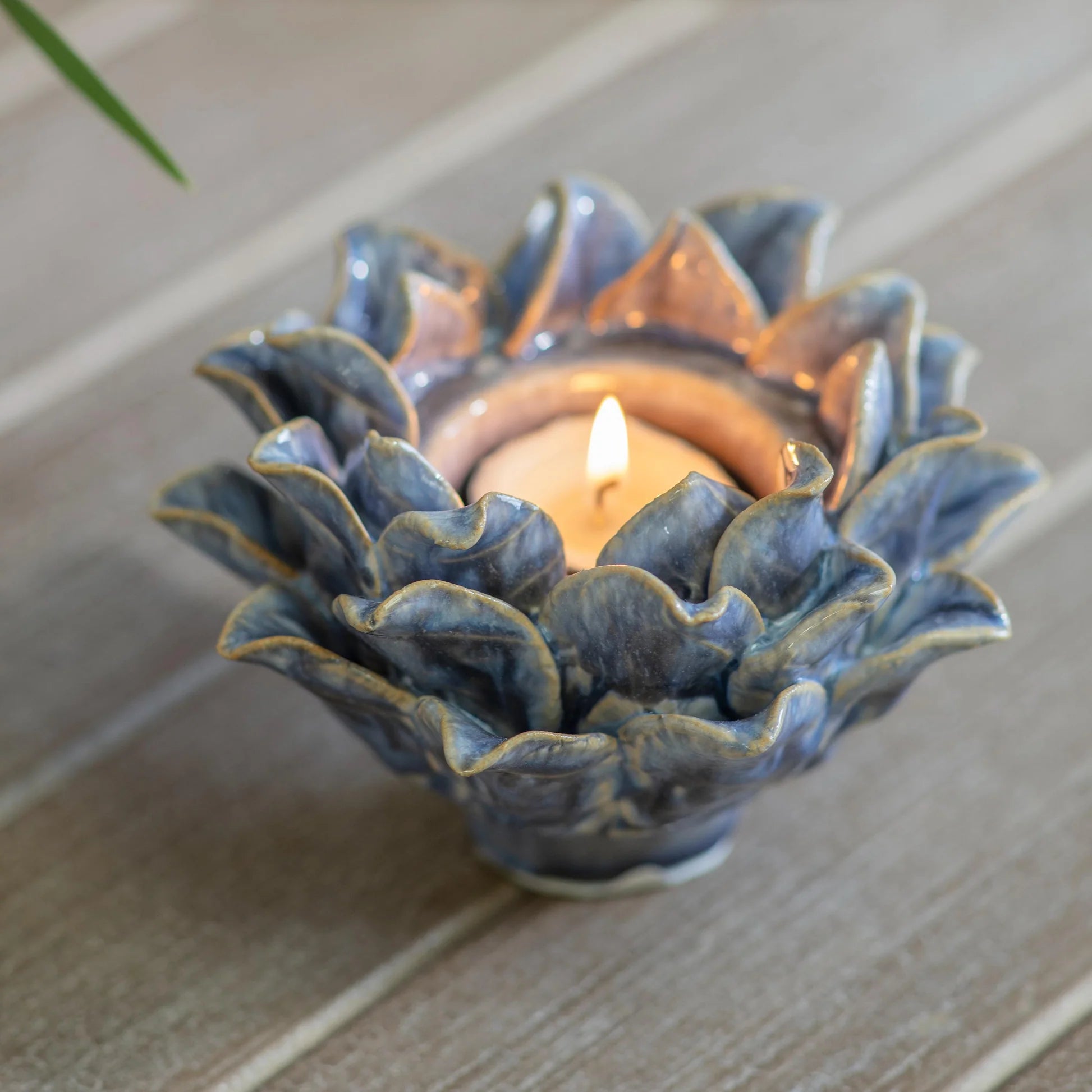 Fowey Petal Candle Holder 14cm | Annie Mo's