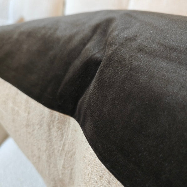 Frank Giant Cushion  | Velvet Mole 65x65cm 1
