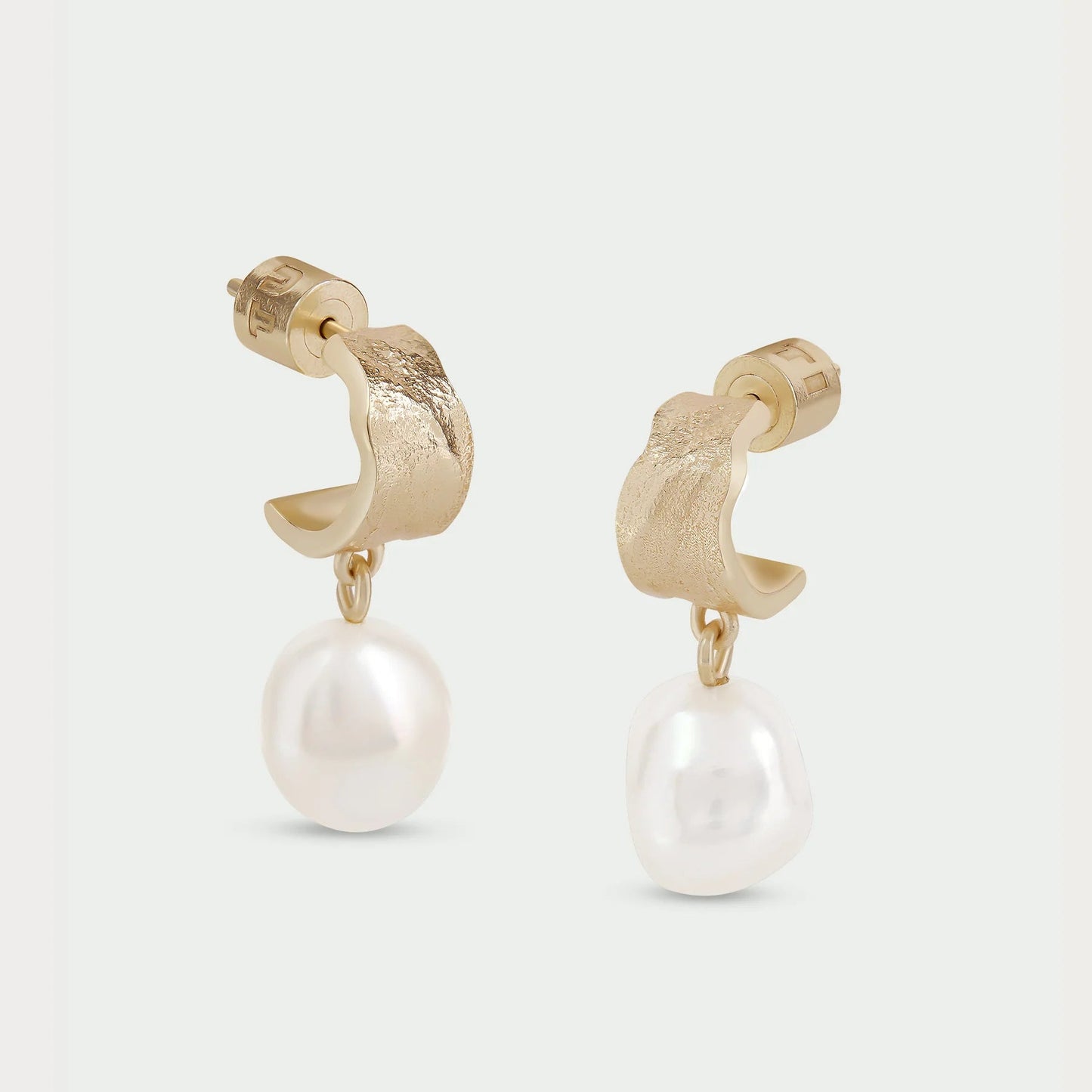 Freshwater Pearl Earrings - Gold | Annie Mo's