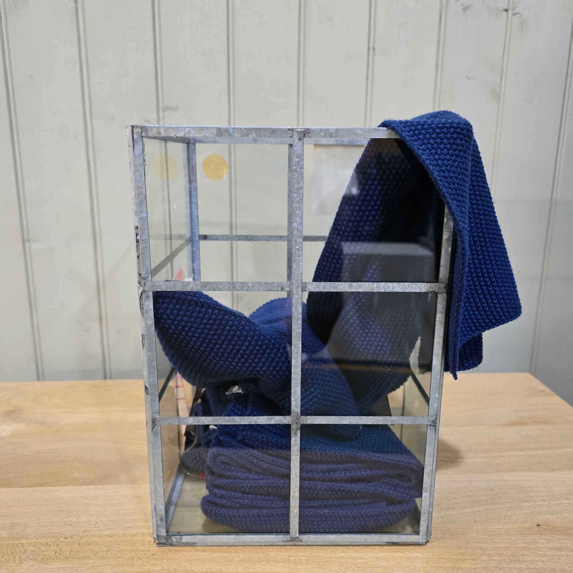 Glass Box 4