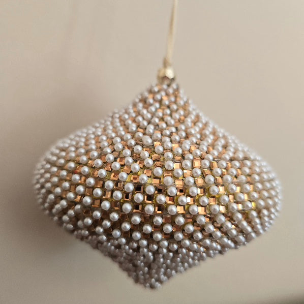 Gold Onion Pearl Bauble 2