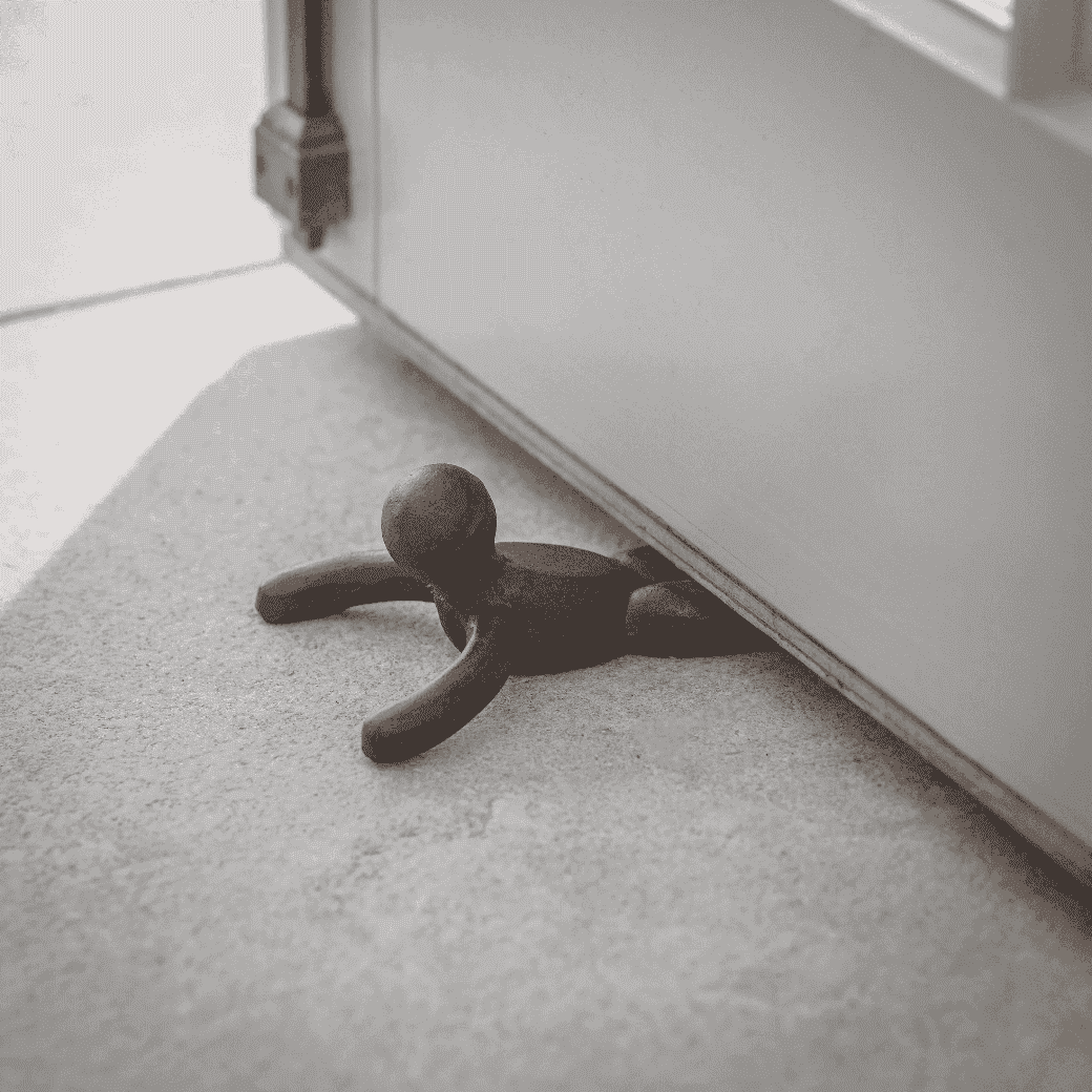 Highridge Figure Door Wedge | Annie Mo's