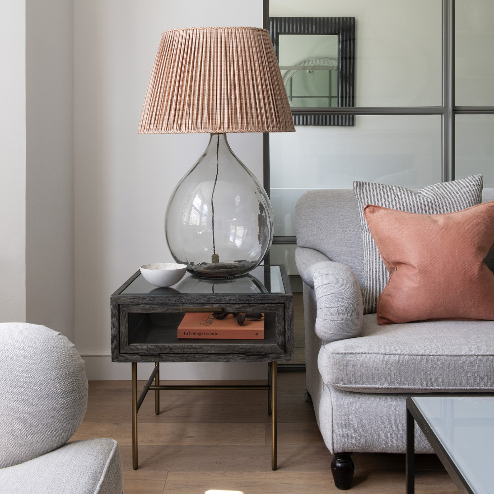 Glass end 2024 table with lamp