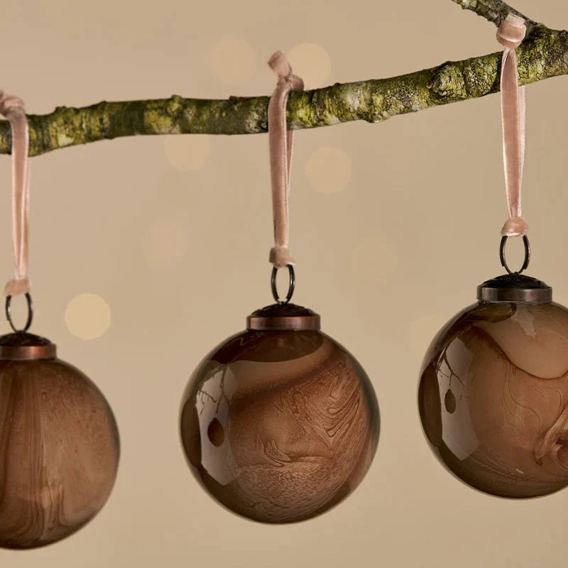Kancha Bauble - Mocha 8cm-D