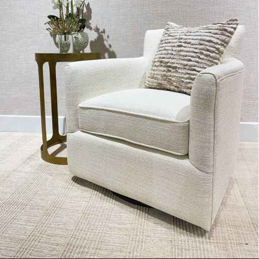 Keiichi Paxford Swivel Chair in Off-white-B