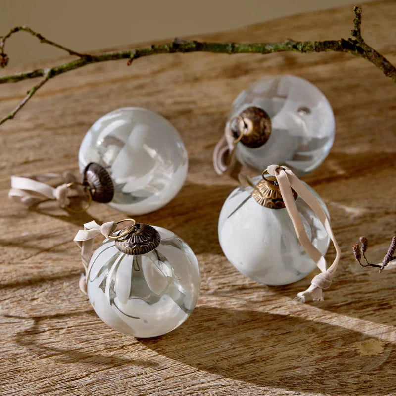 Lohara Baubles - White (Set of Four) 8cm | Annie Mo's