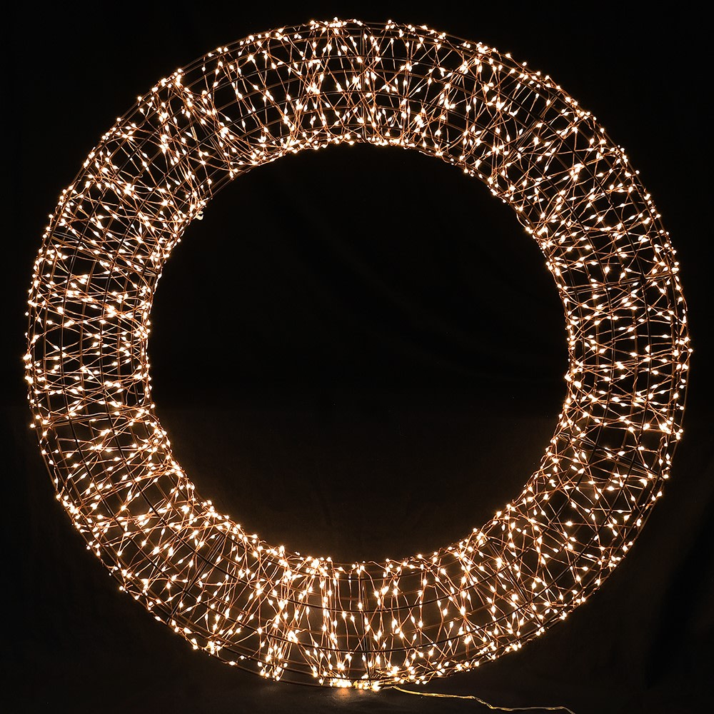 LED Lit Wreath with 1800 Lights 80cm