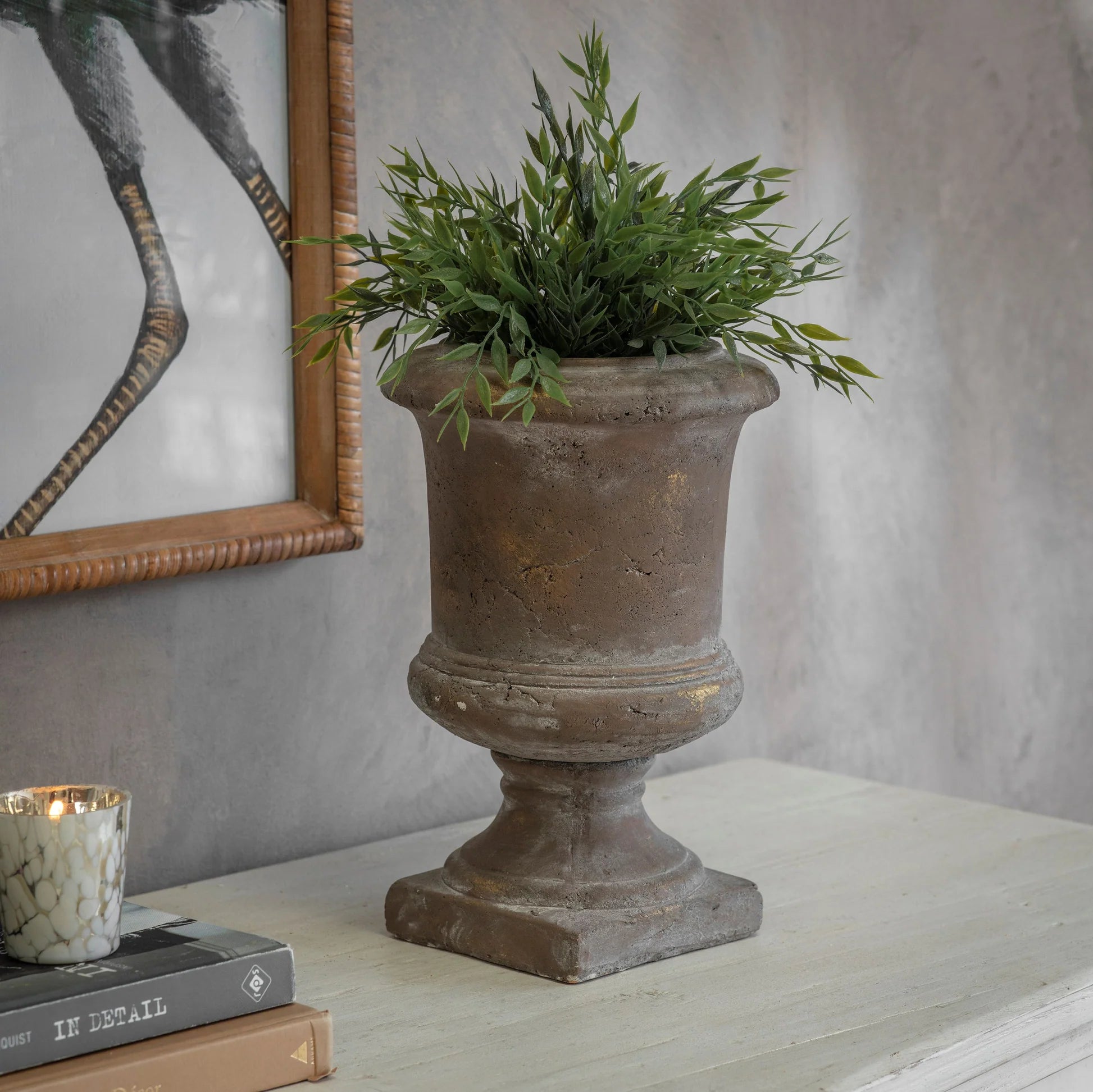 Baybridge Stone Planter 30cm | Annie Mo's