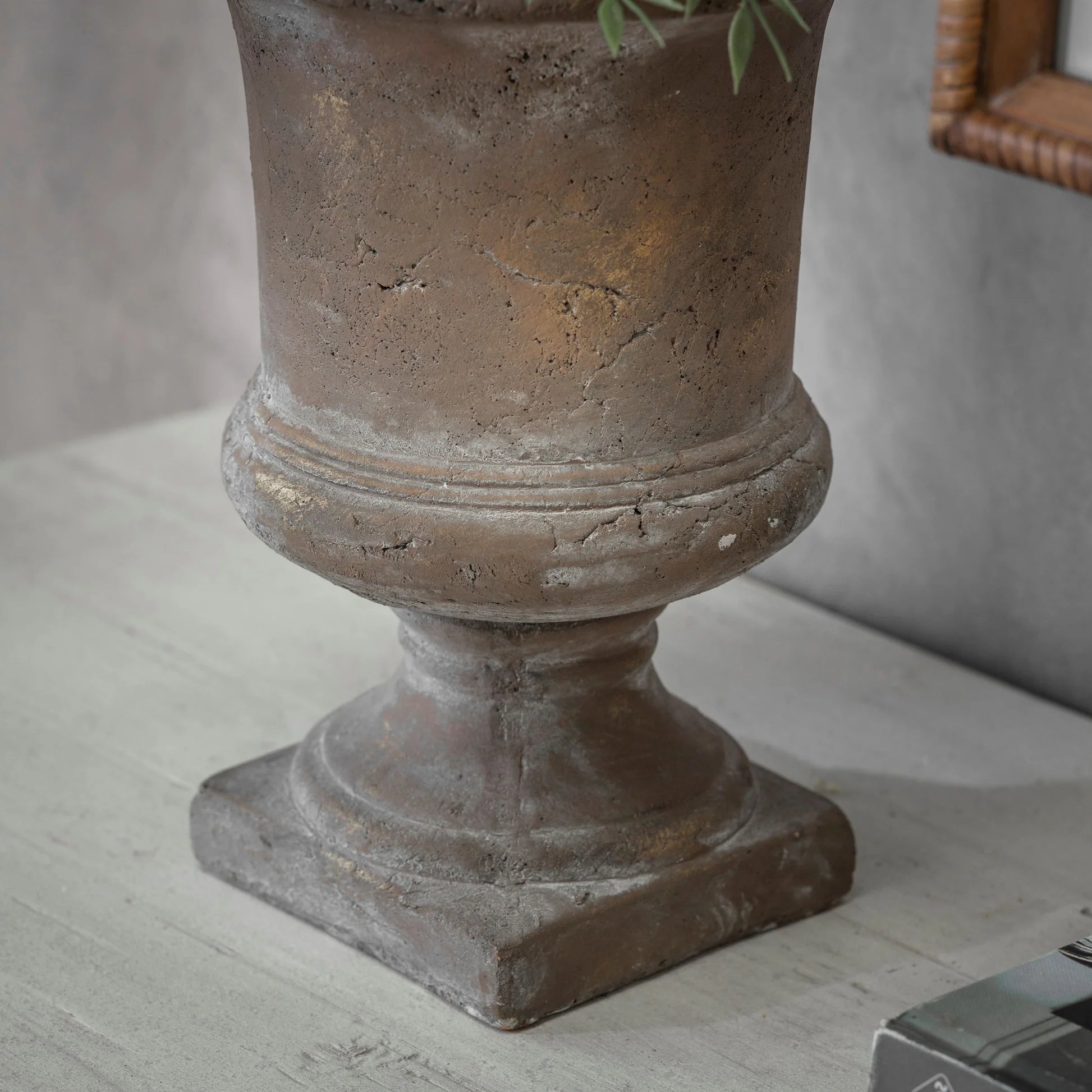 Baybridge Stone Planter 30cm | Annie Mo's-2