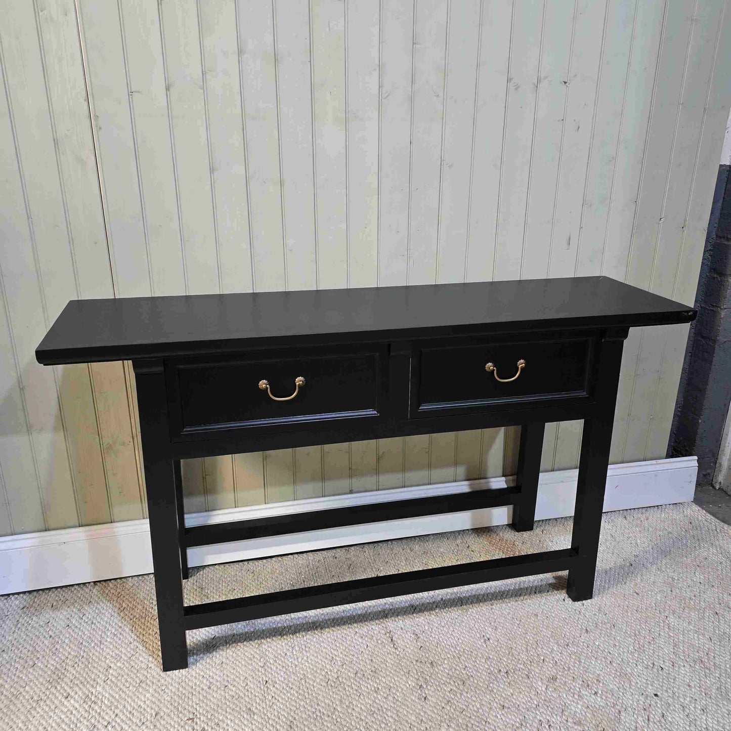 Marseille Black Console 2