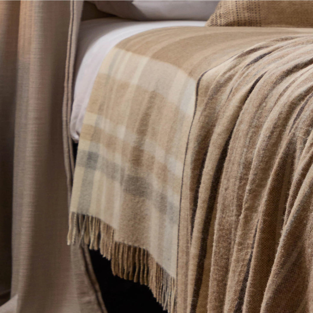 Modern Check Merino Throw - Natural-C