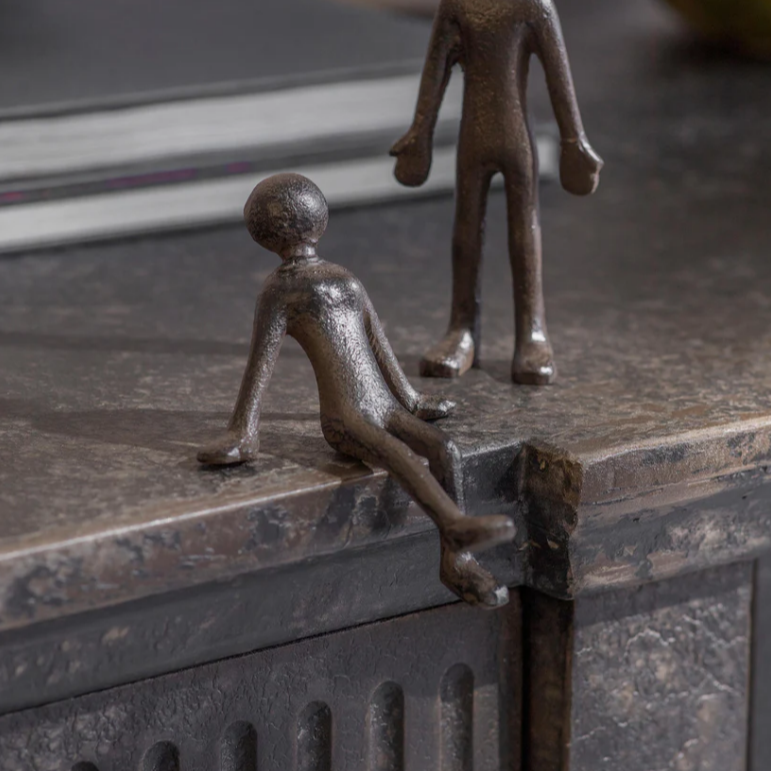 Riverside Sitting Girl 12cm | Annie Mo's