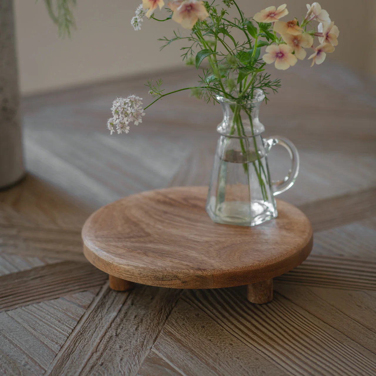 Abbott Round Wooden Serving Stand 20cm | Annie Mo's