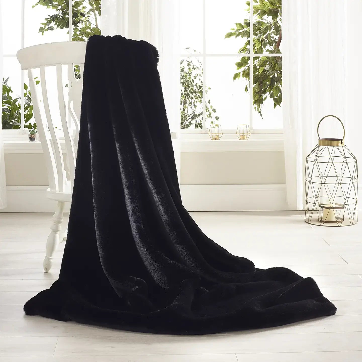 Soft Black Faux Fur Throw - Size Choice