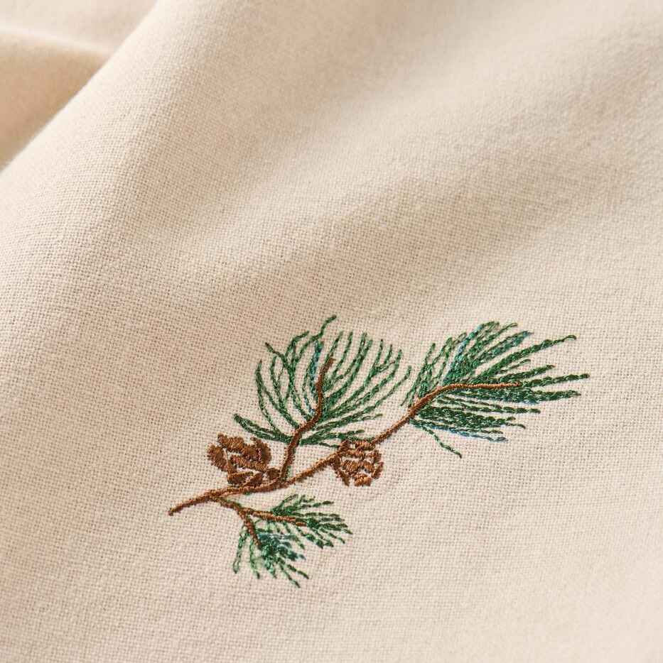Traditional Napkin with Pine Cones and Branch 40cm | Annie Mo'sB