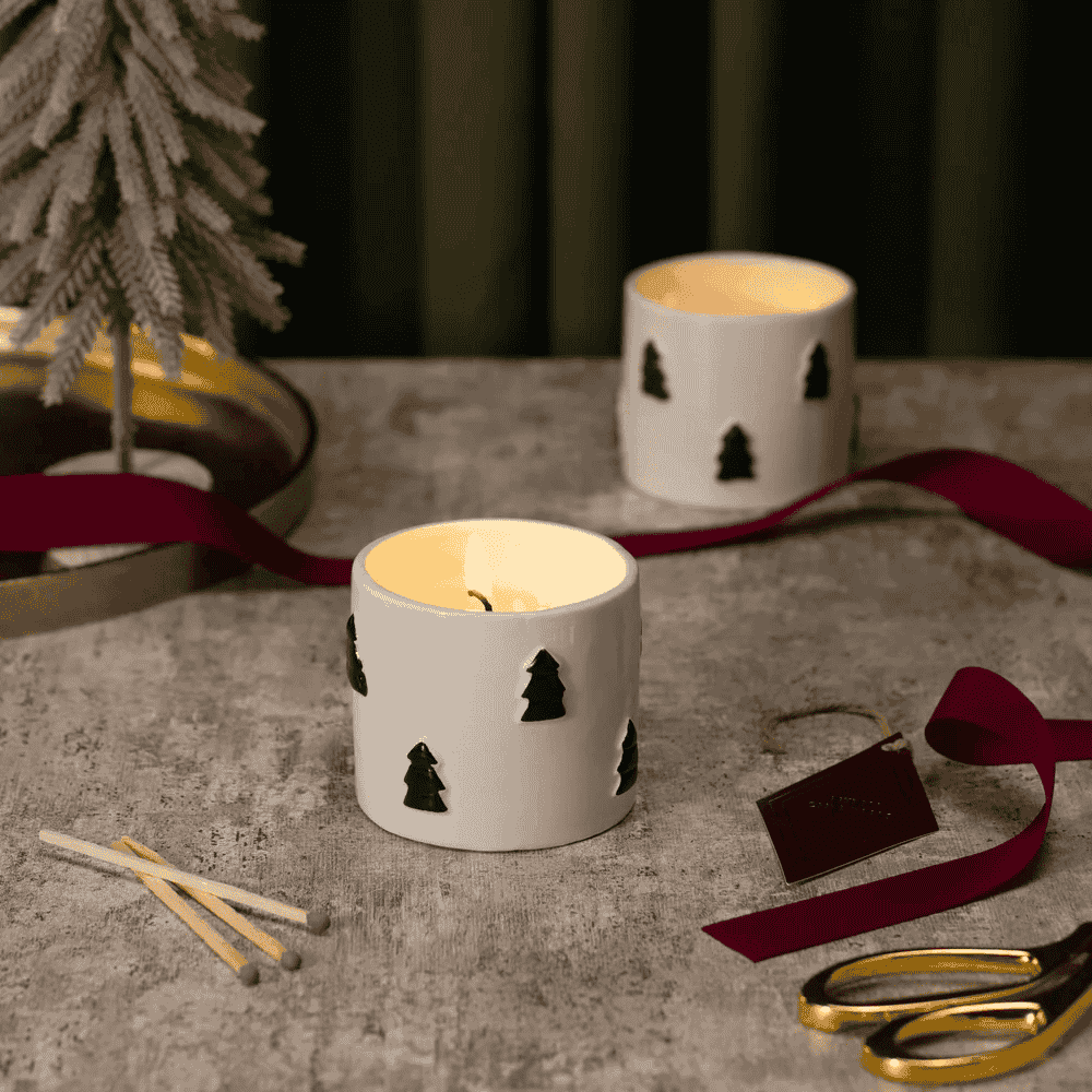 Under the Tree: Christmas Spruce Candle - Cypress & Fig -C