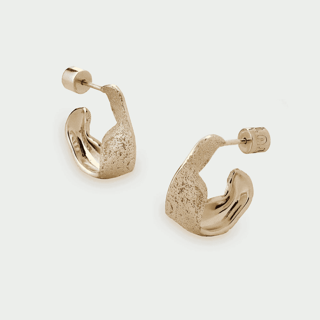 Wave Earrings Gold