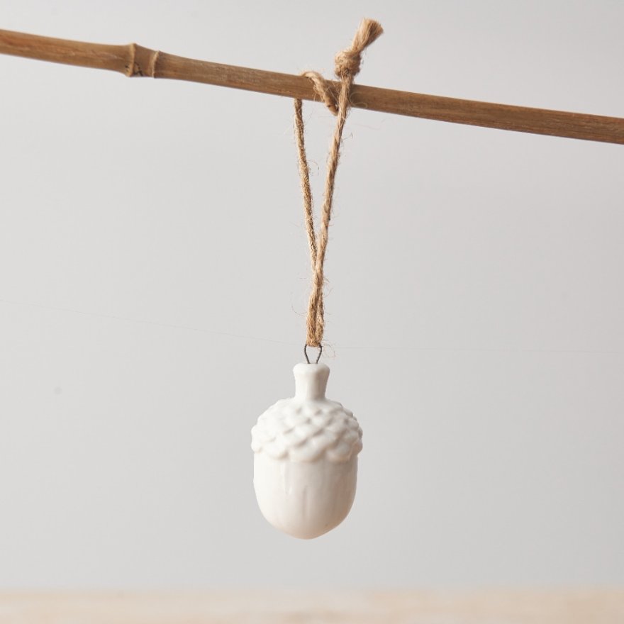 White Hanging Acorn 4.5cm | Annie Mo's
