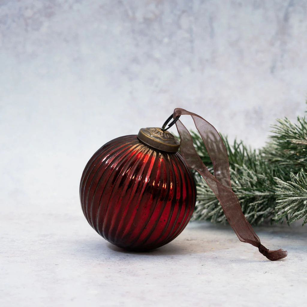 Wine Glass Ribbed Ball Bauble 8cm | Annie Mo's