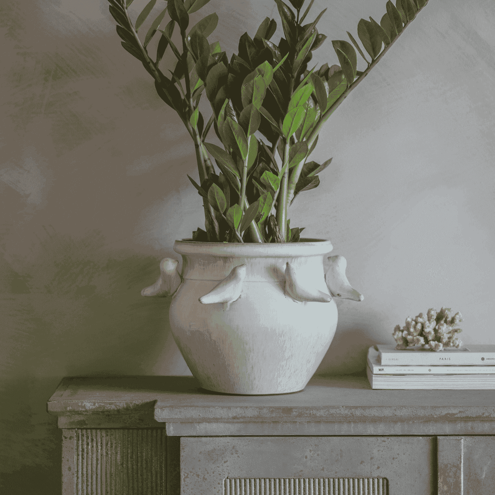 Blythdale Bird Pot 36cm
