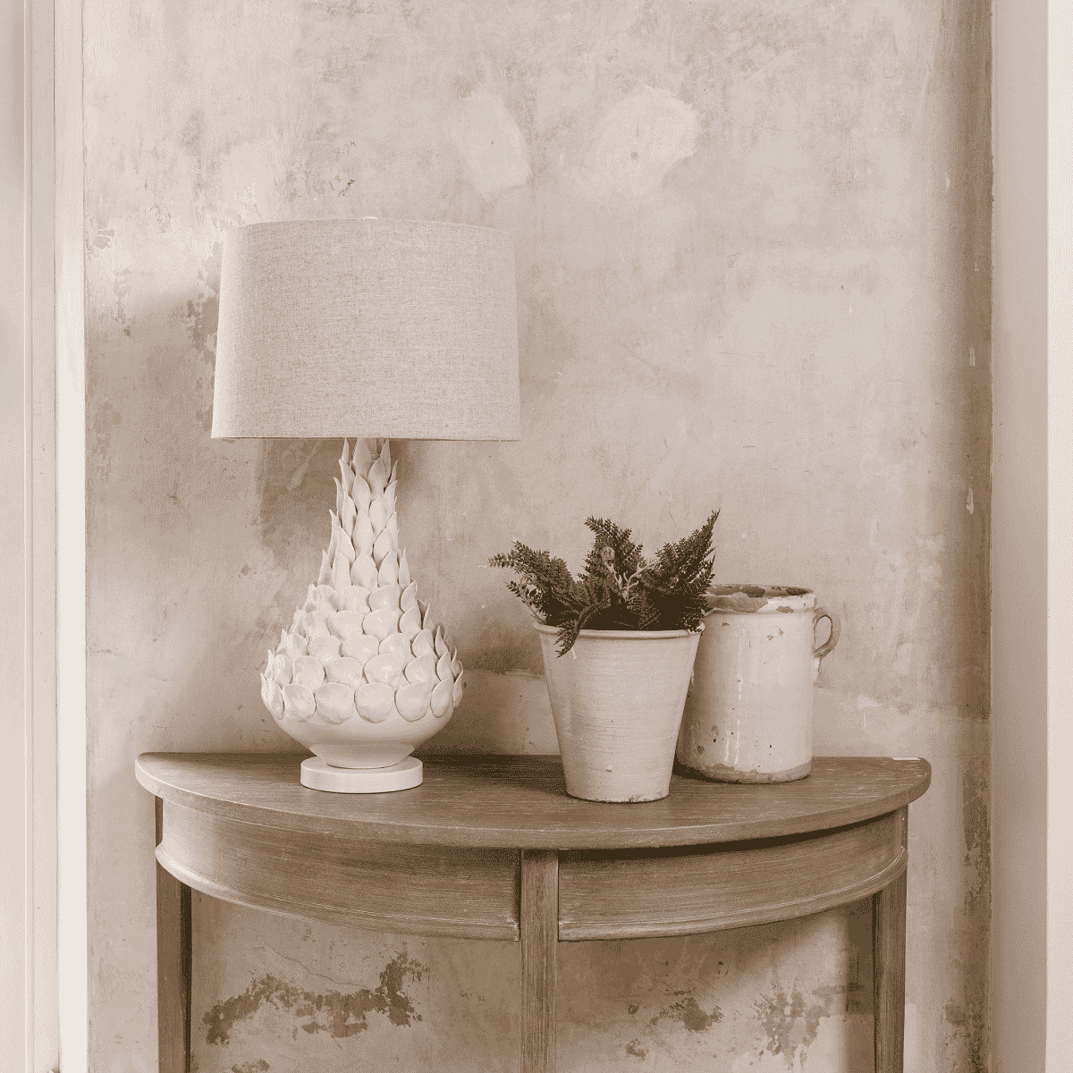 Laughton Tapered Pineapple Table Lamp