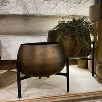 Antiqued Brass and Black Pot on Stand 21cm