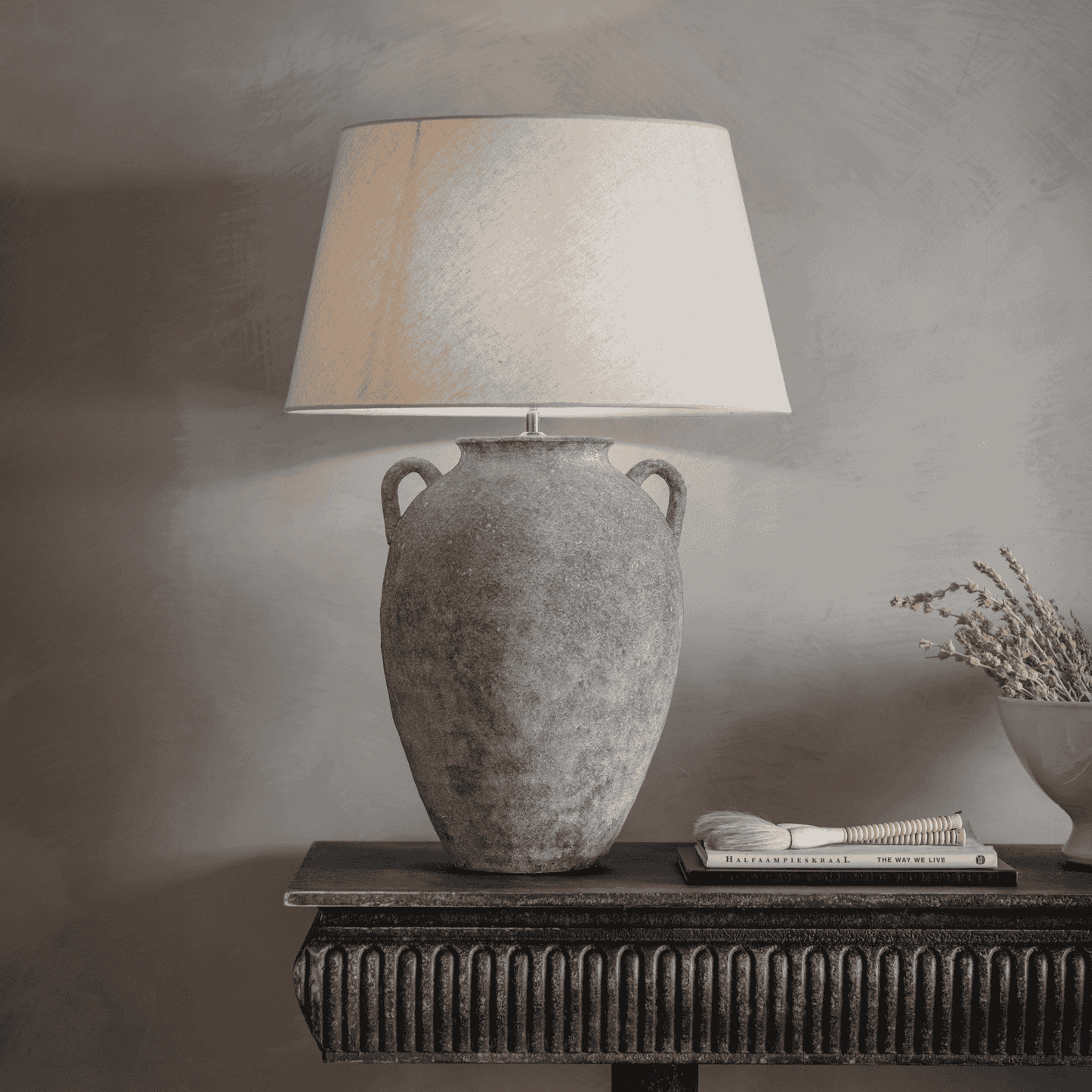Bradwell Urn Table Lamp