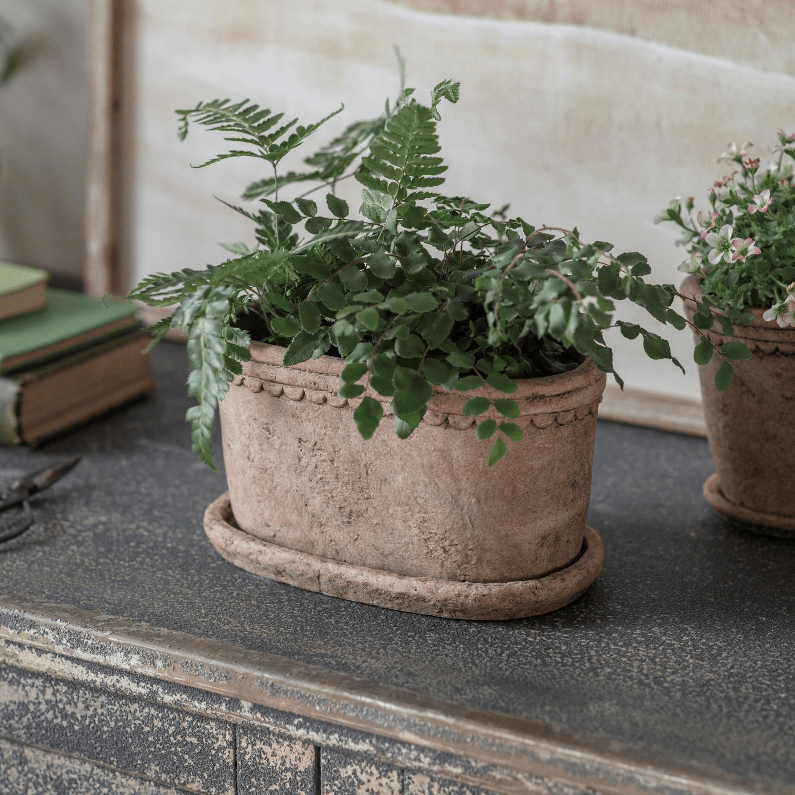 Milston Oval Planter 23cm