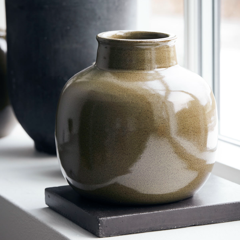 Aju Green Vase 17cm | Annie Mo's
