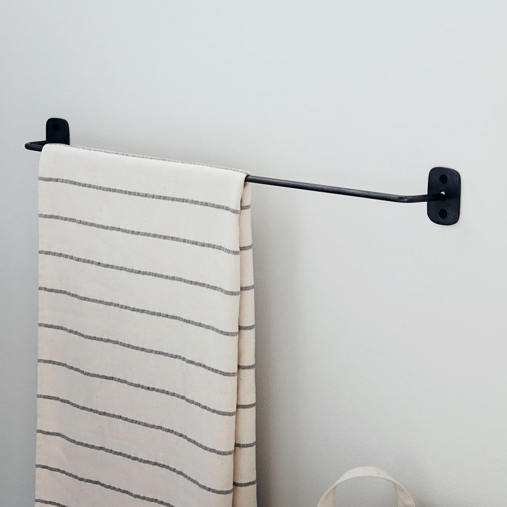 Black Antiqued Towel Rail 60cm | Annie Mo's