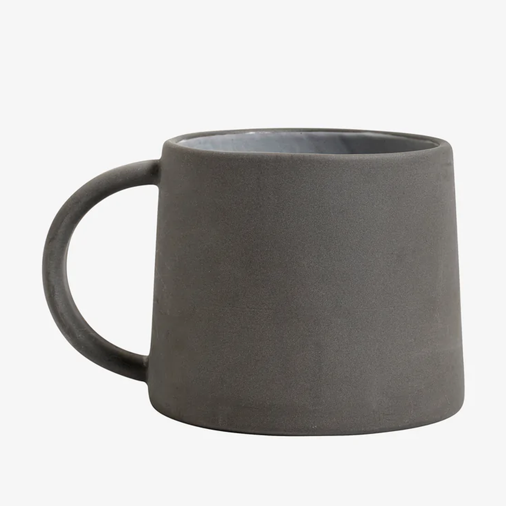 Black and White Stoneware Mug | Annie Mo's