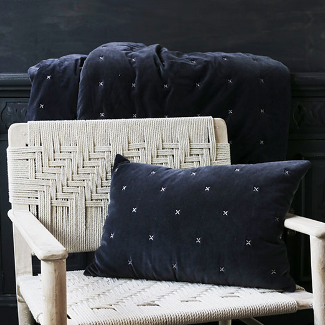 Dark Grey Velvet Criss Cross Throw 220x230cm