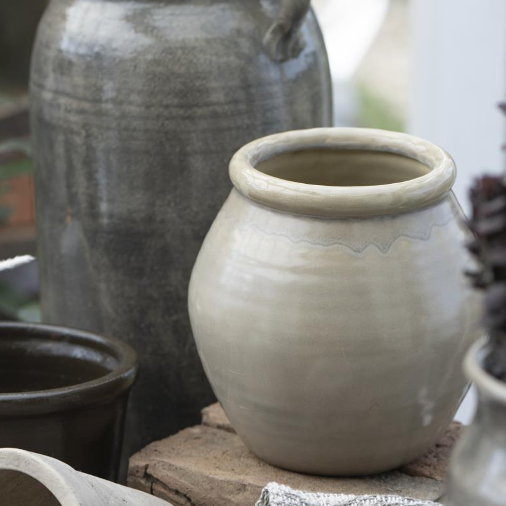 Grooved Pot with Crackle Glaze Finish 20cm | Annie Mo's
