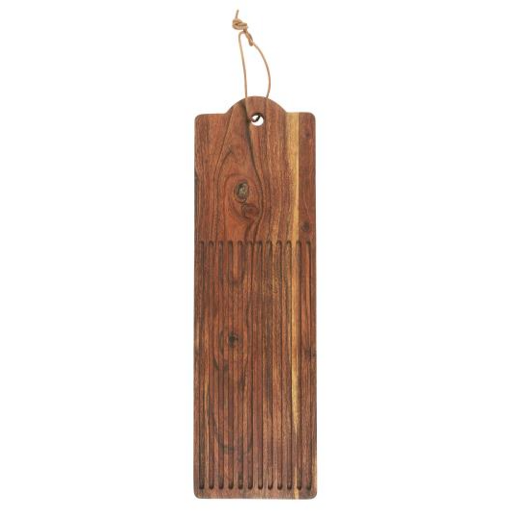 Oiled Acacia Cutting Board with Grooves 48cm | Annie Mo's