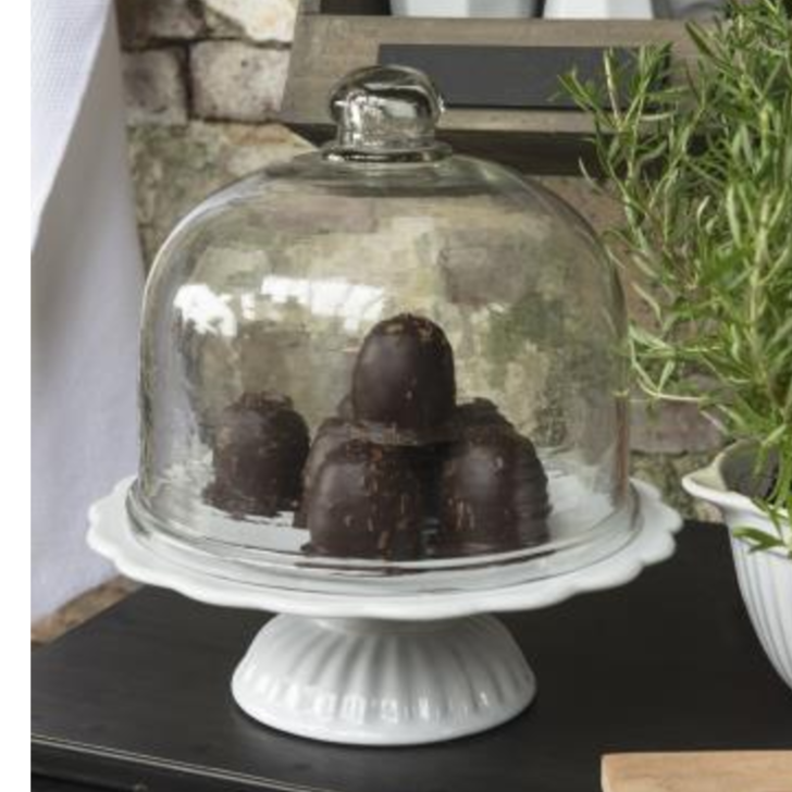 Cake Stands | Annie Mo's